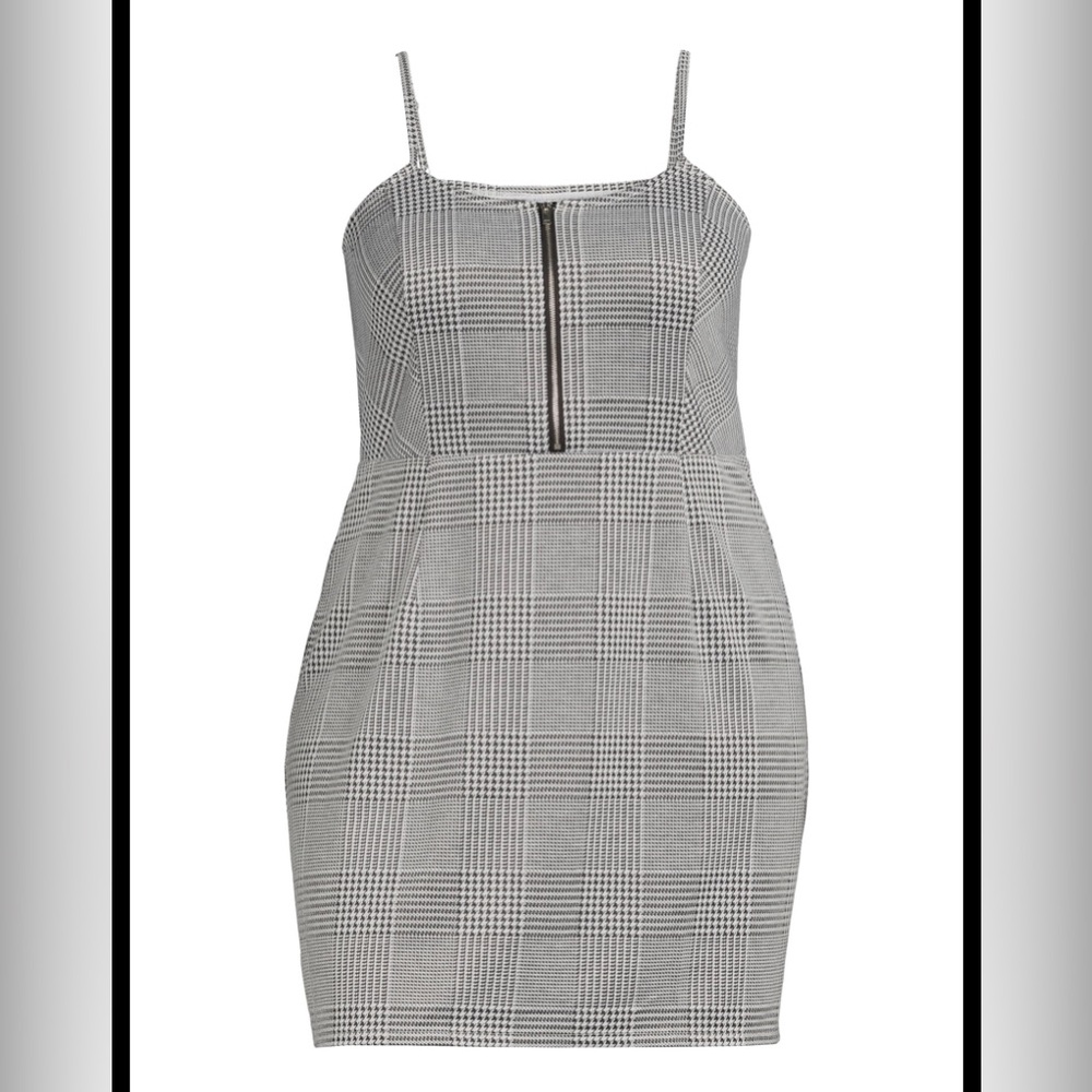 No Boundaries Juniors' Plus Size Zip Front Plaid Dress